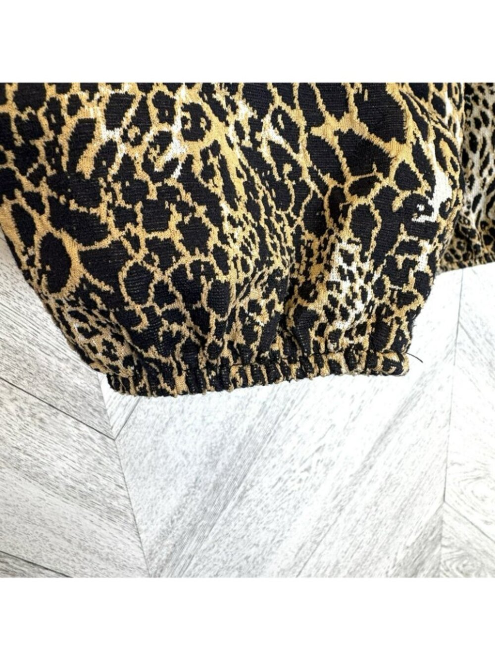Zara Animal Print Long Sleeve Top Womens Size Large Elastic Waist Pullover Shirt - Picture 4 of 5
